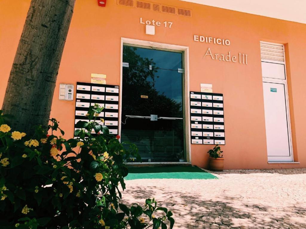 Apartamento Moura Armacao de Pera Luaran gambar