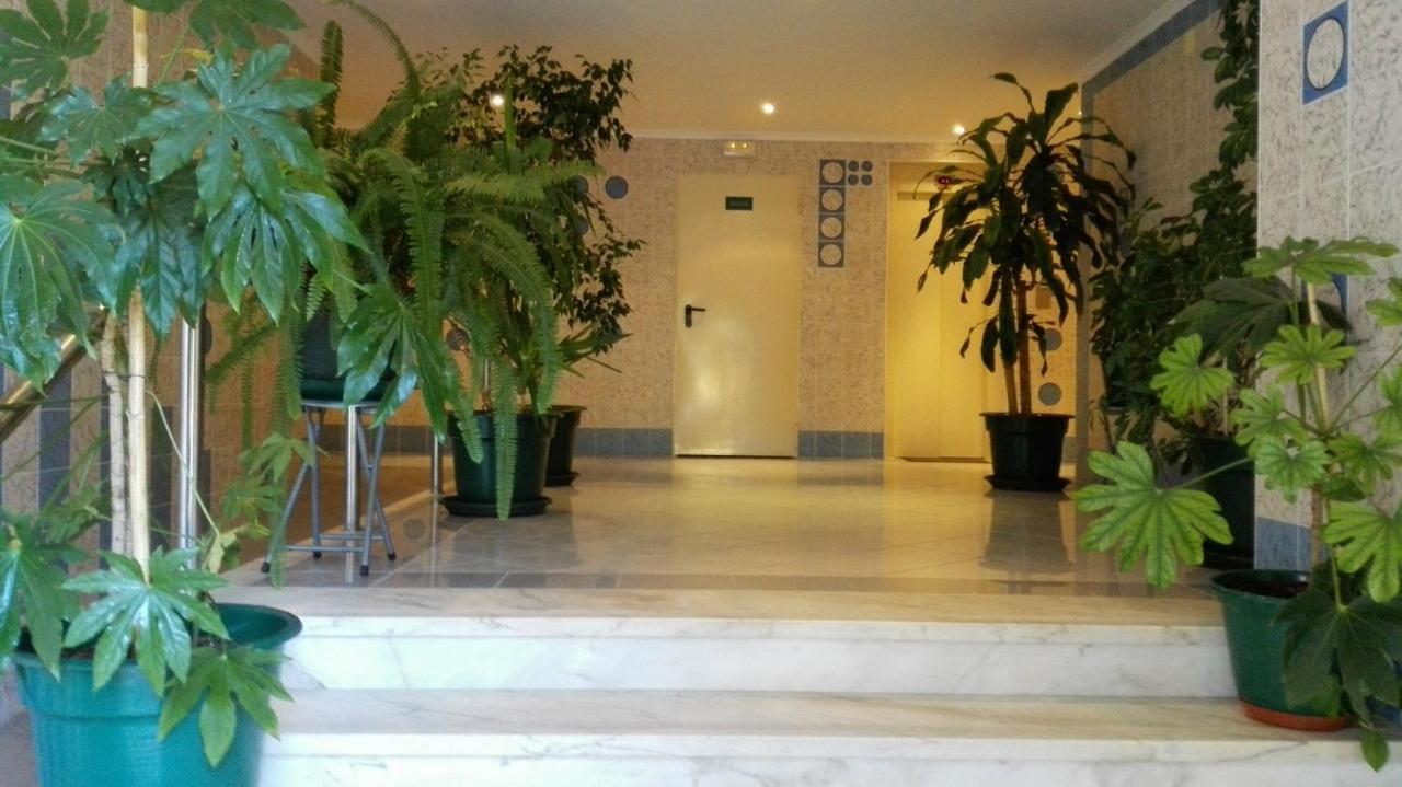 Apartamento Moura Armacao de Pera Luaran gambar