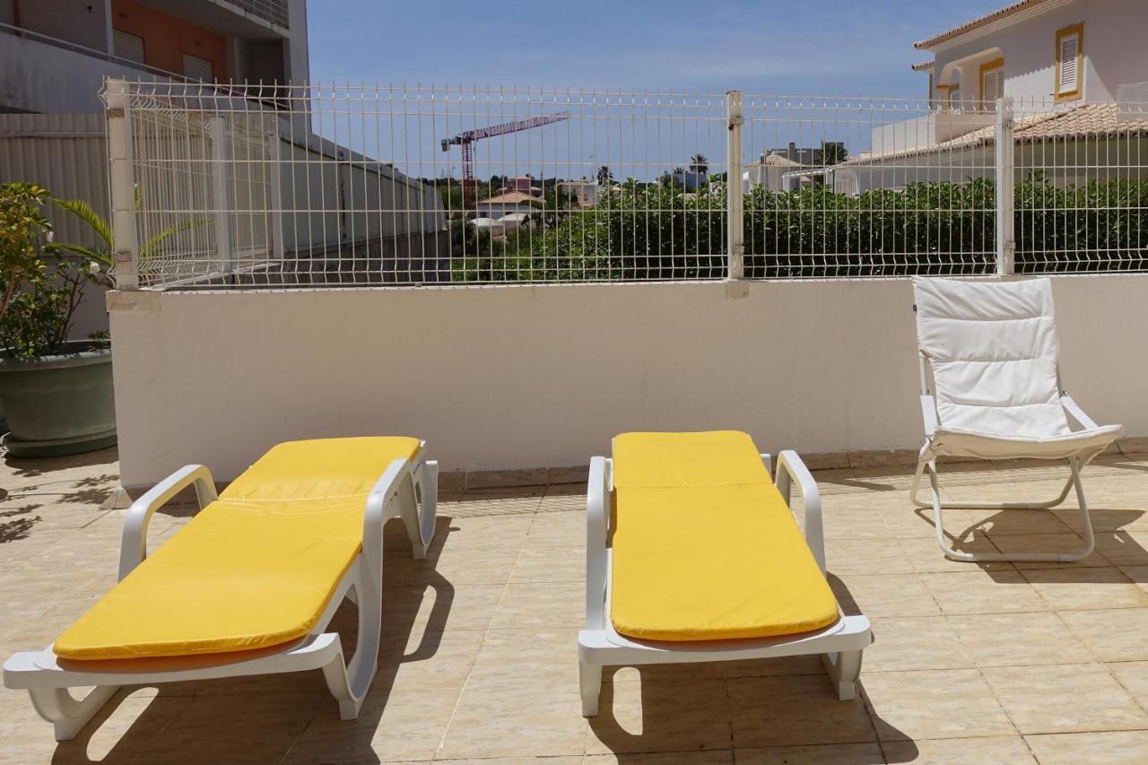 Apartamento Moura Armacao de Pera Luaran gambar